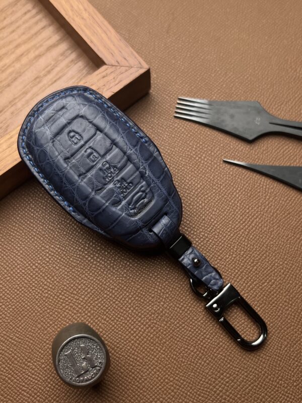 Bao Da Chìa Khóa Thủ Công - Nâng Tầm Đẳng Cấp Từ Những Chi Tiết Nhỏ Nhất